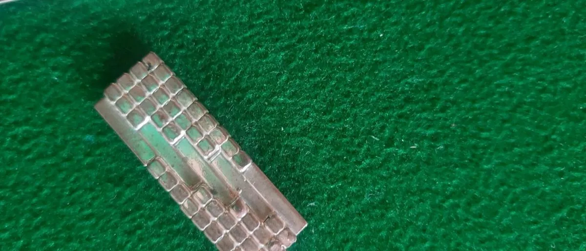 Earrings never worn - Image 4