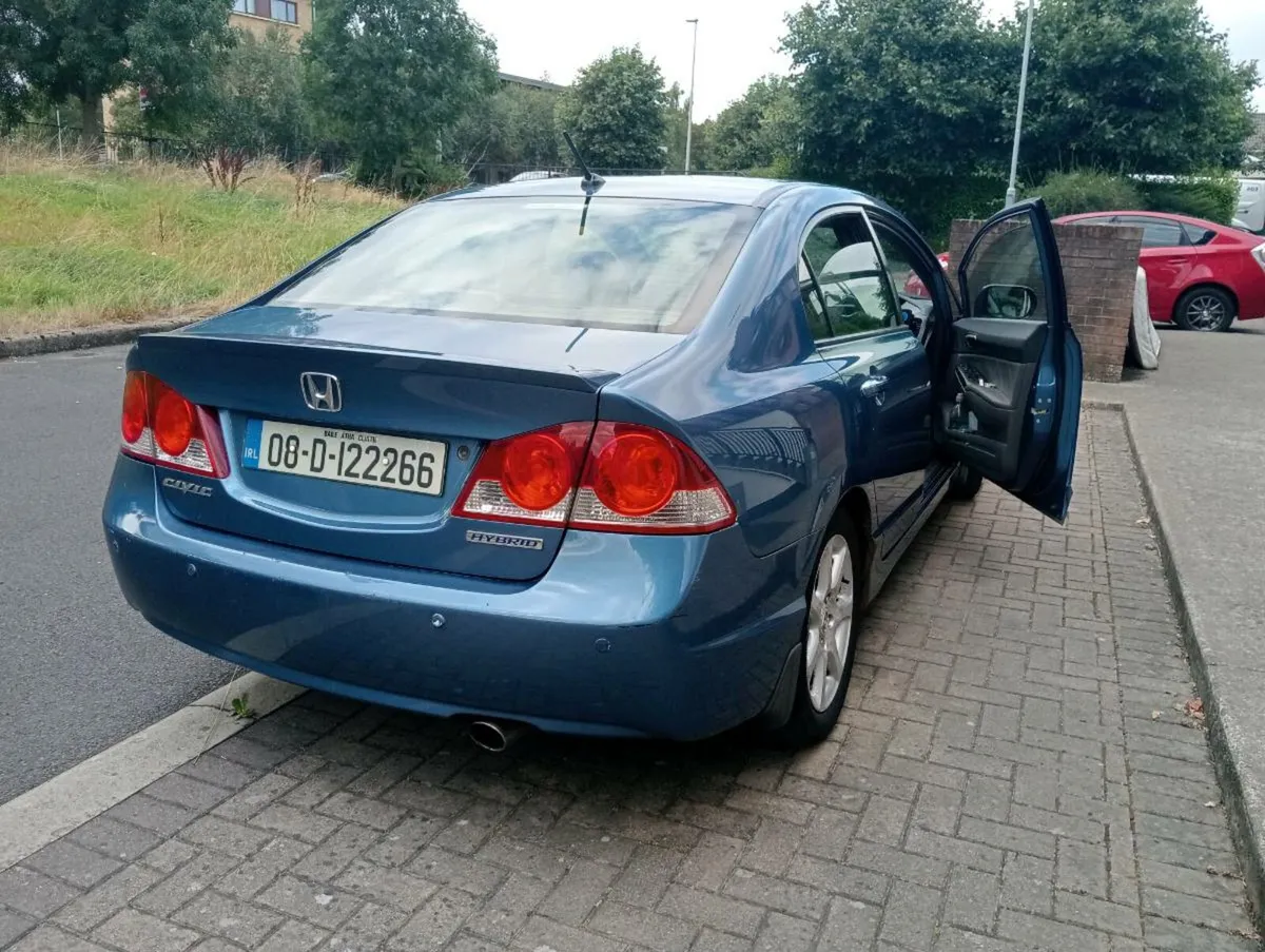 Honda Civic 2008 Hybrid - Image 3