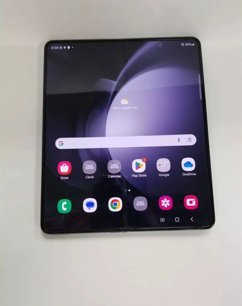 Samsung Galaxy Z Fold 3 512GB LIKE NEW - Image 1