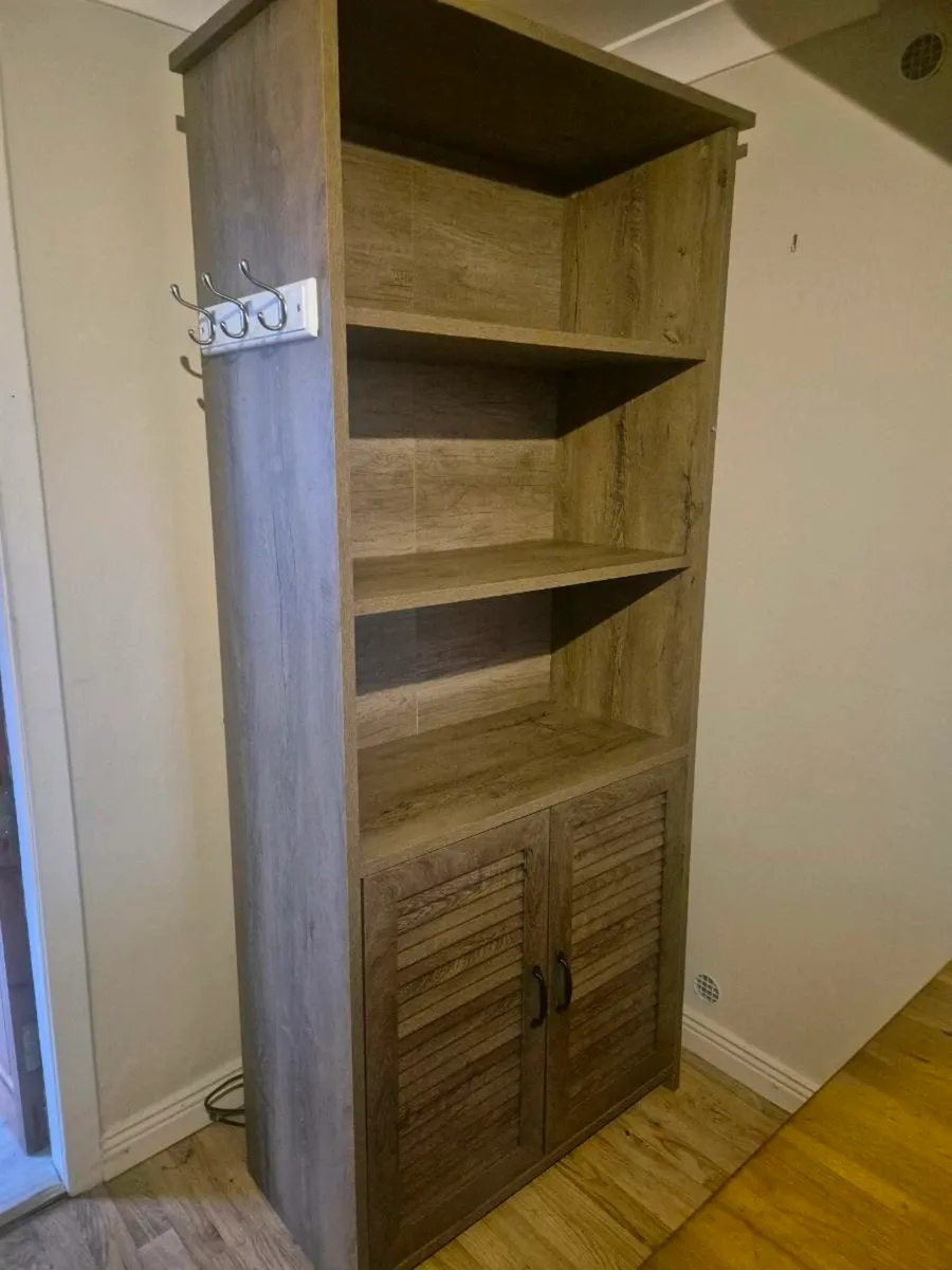 Shelving unit - Image 1