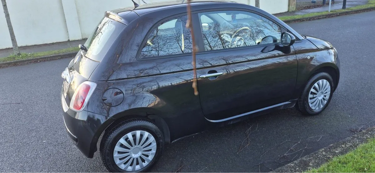 10 Fiat 500 NCTd LOW MILEAGE - Image 1