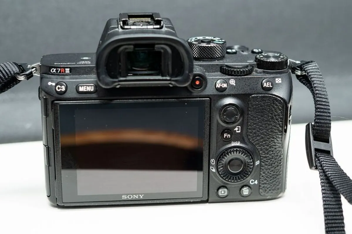 Sony A7r Iii - Image 2