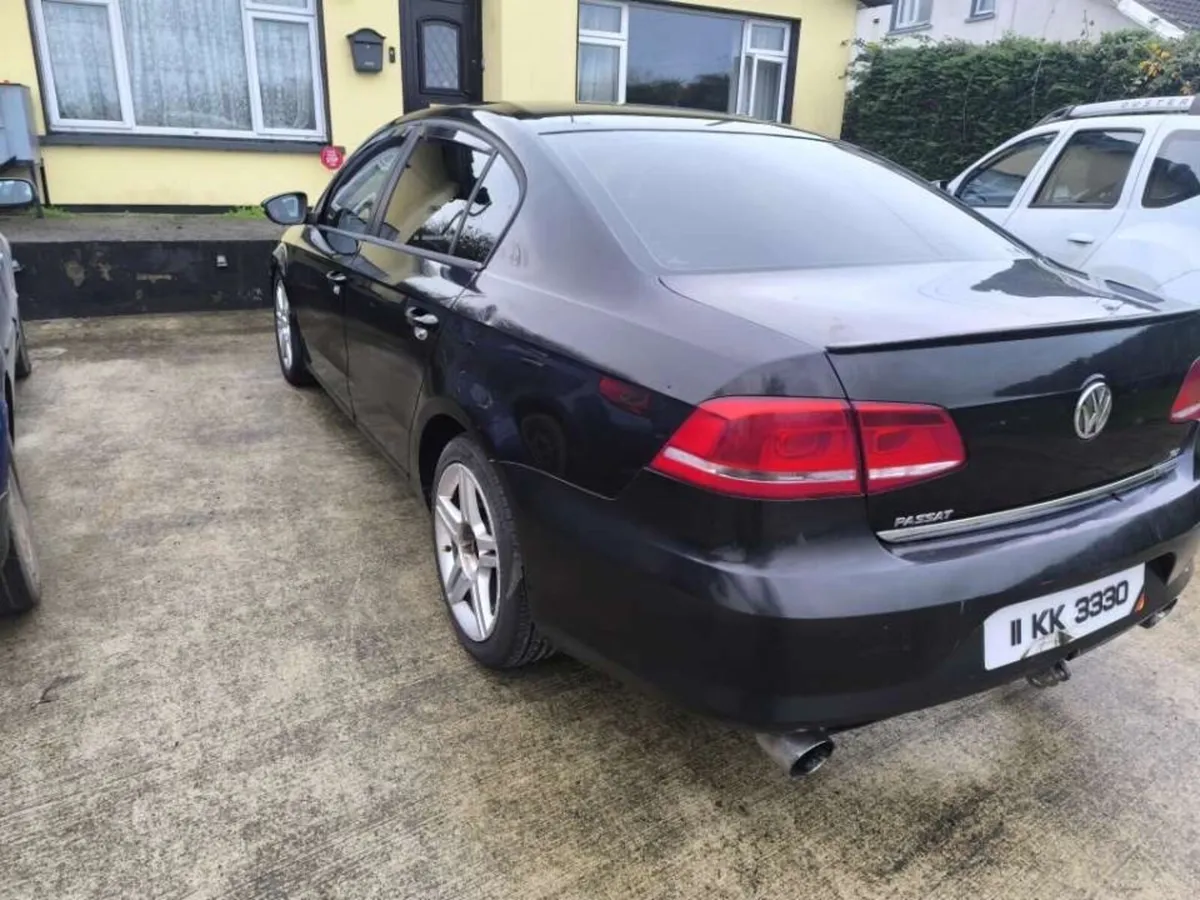 Volkswagen Passat 2011 - Image 3