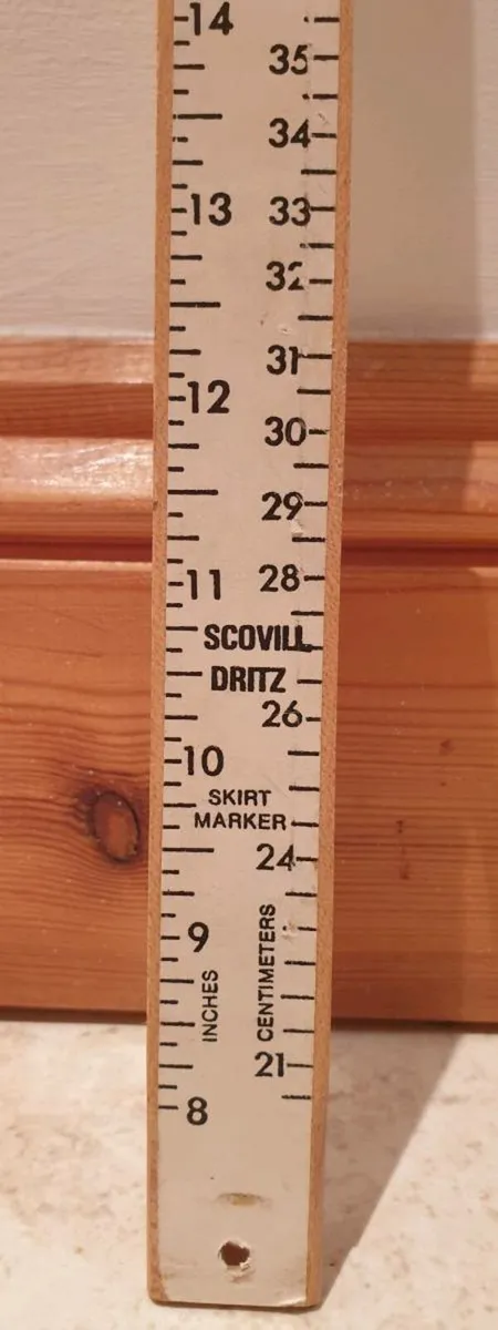Scovill Dritz Skirt Marker - Image 2