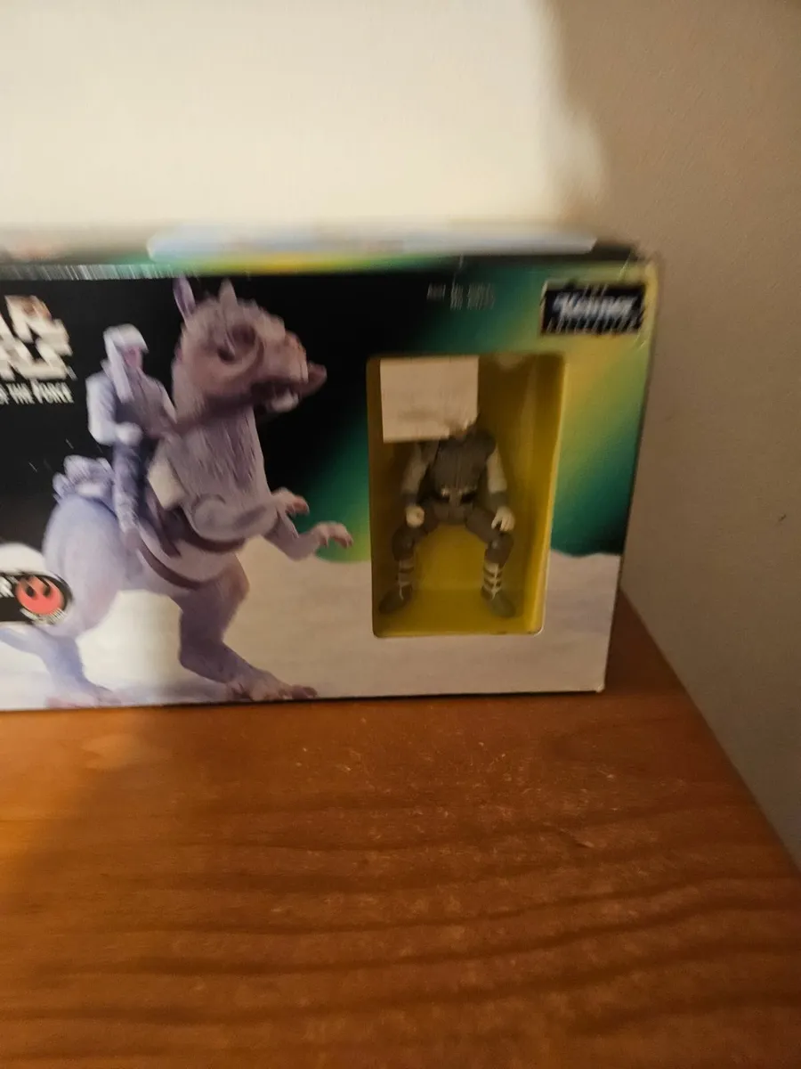Star Wars Luke Skywalker and Taun Taun - Image 3