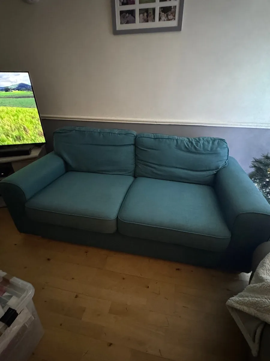 Couch - Image 2
