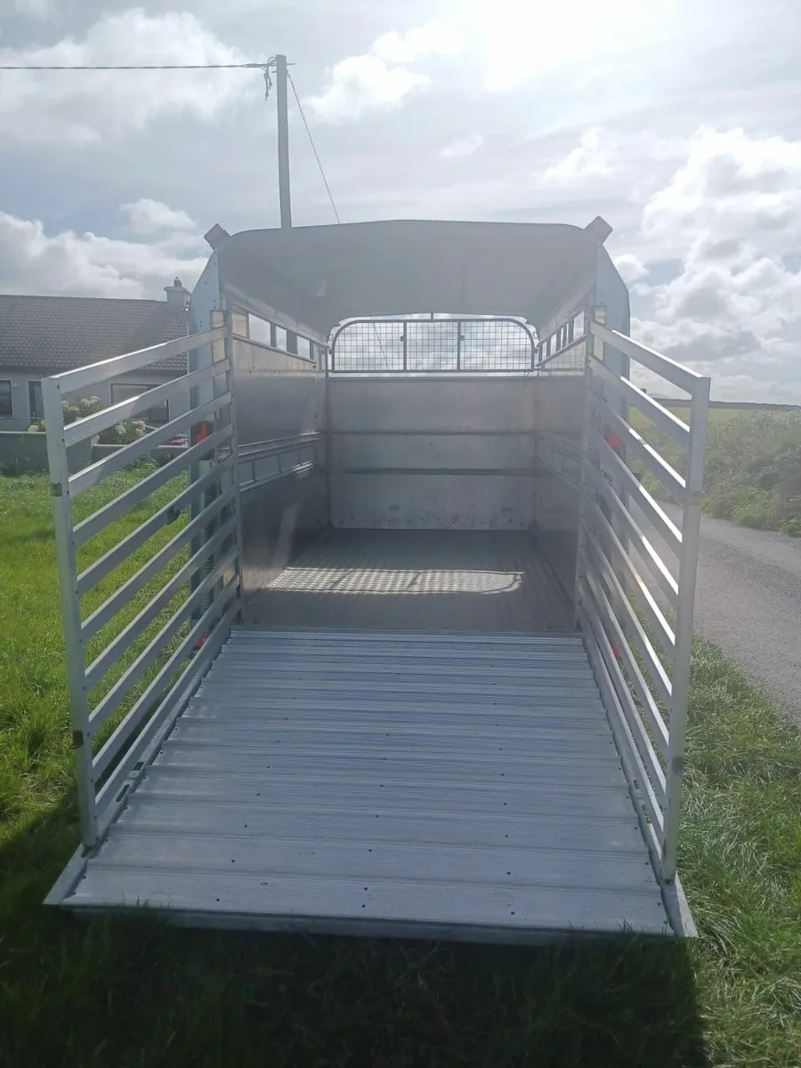Cattle trailer - Image 3