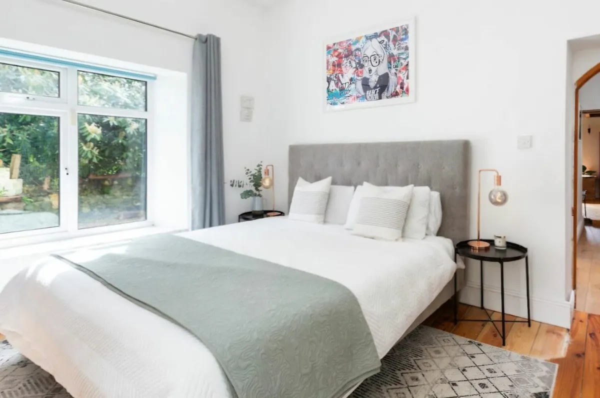 Upholstered Superking Bedframe - Image 1