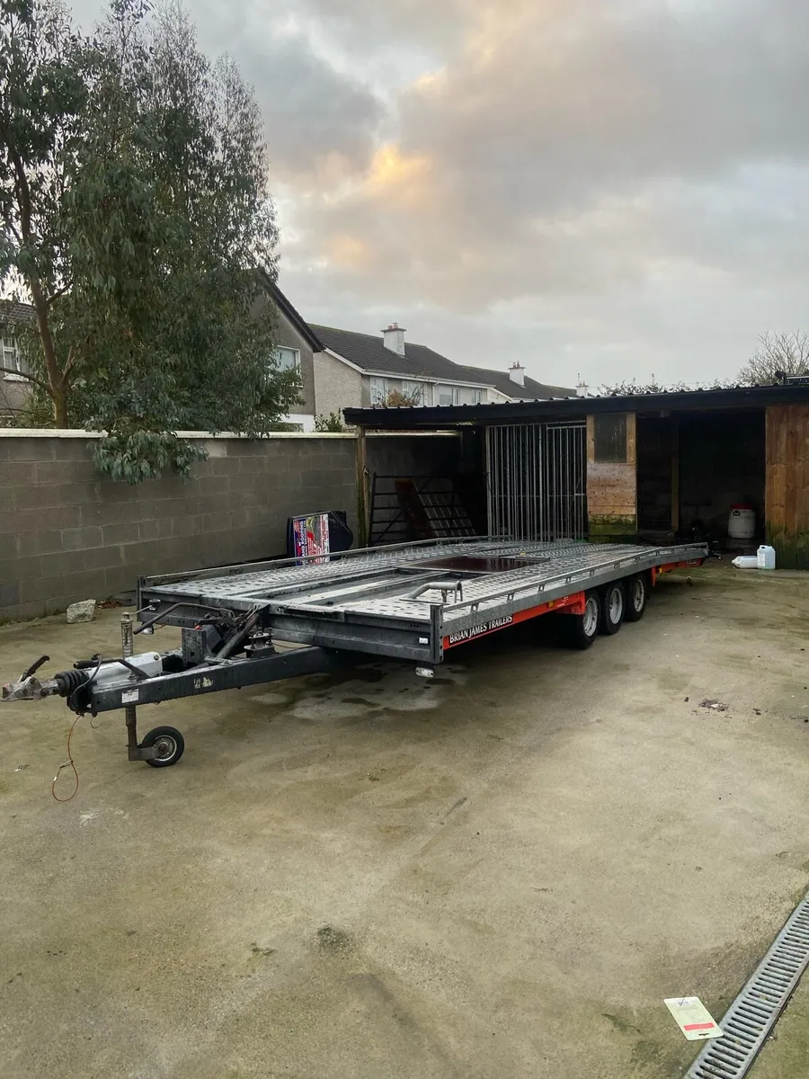 T 6 Brian James swap - Image 1