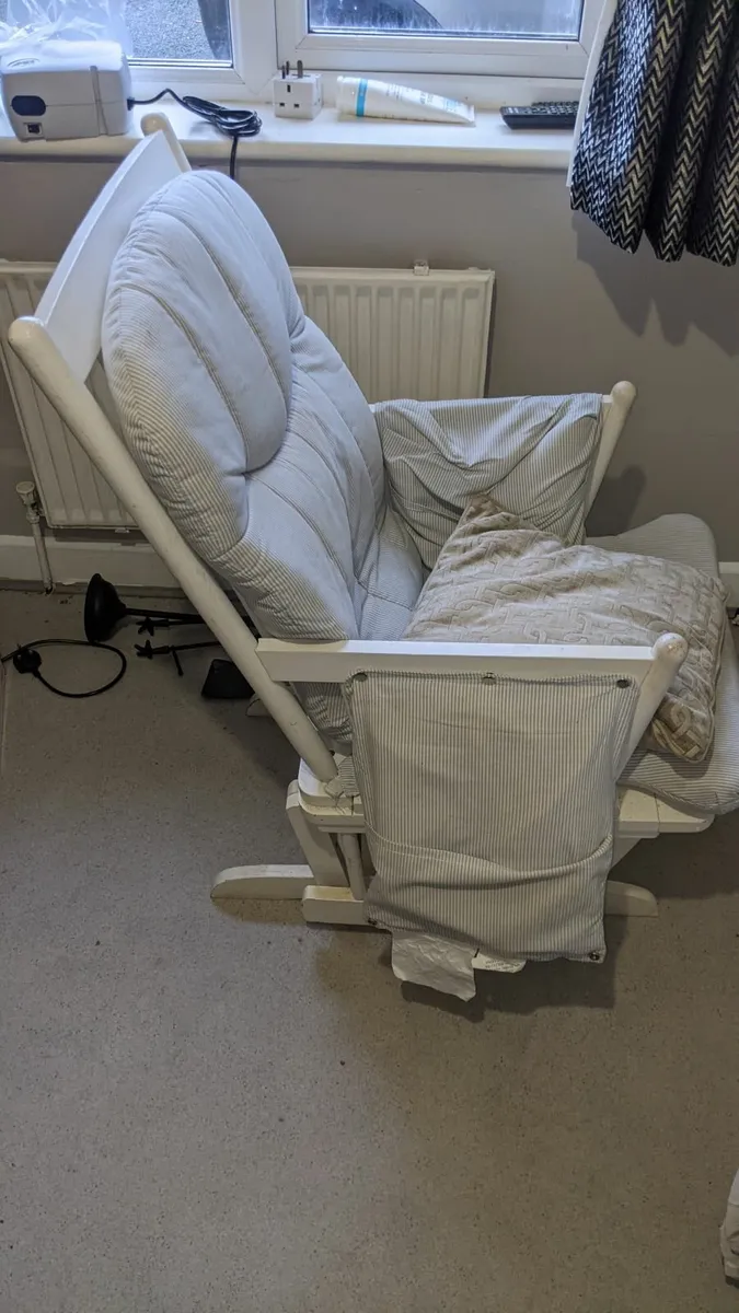 American rocking chair - Image 1