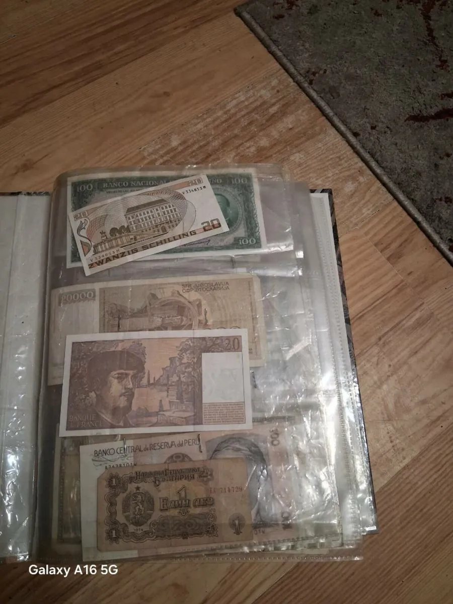 Money collection - Image 2