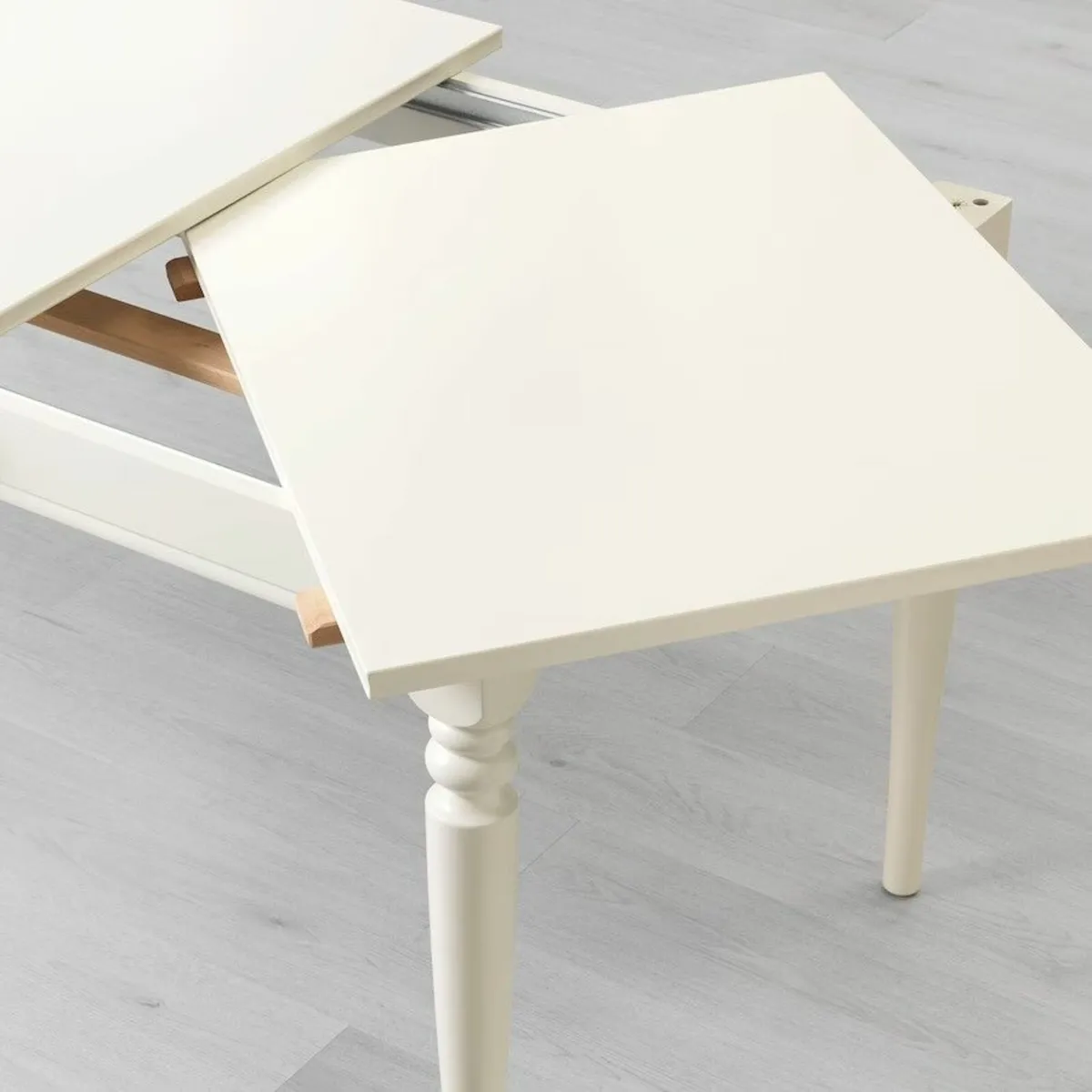 IKEA Extendable table, white, brand new - Image 3