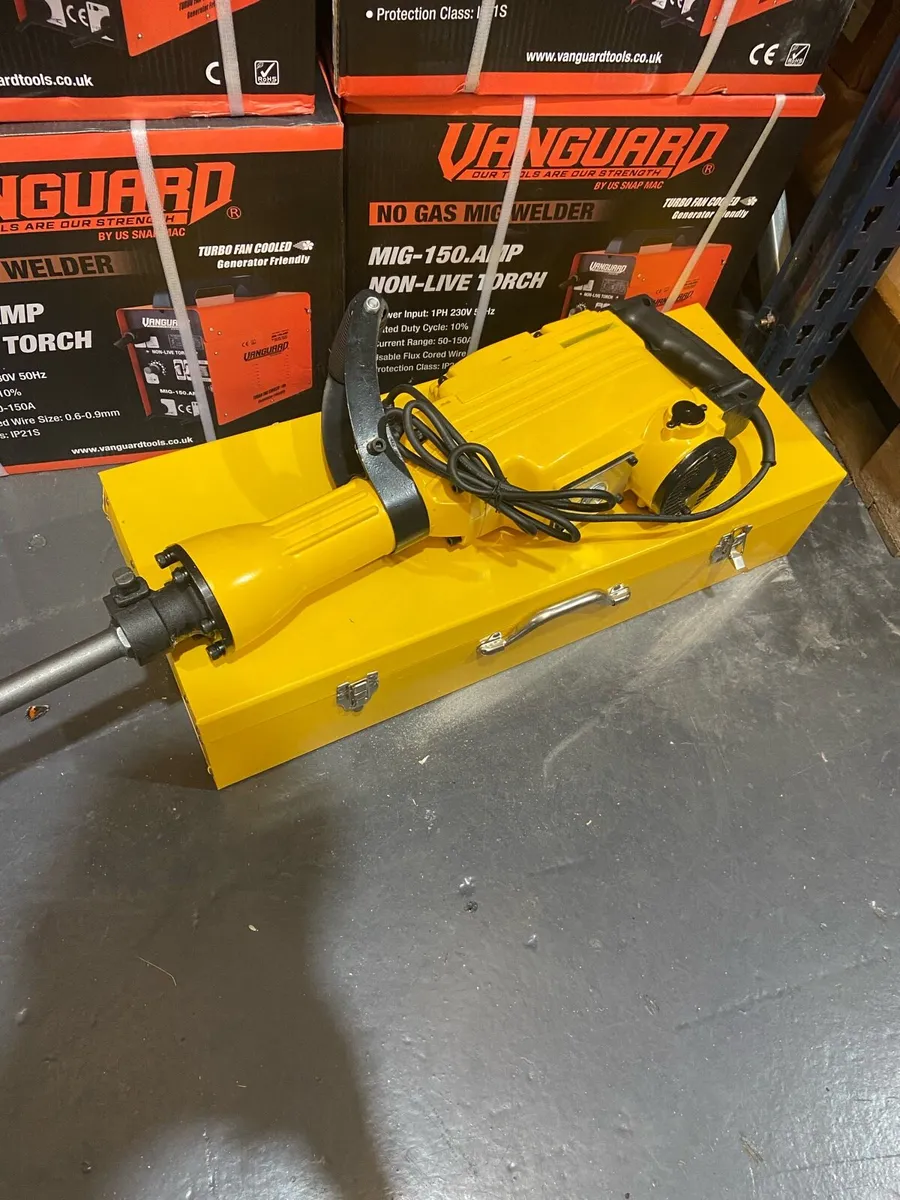 Kango hammer free delivery - Image 1