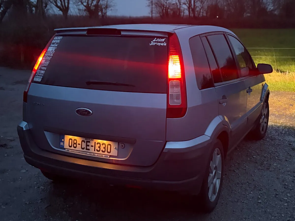 Ford fusion - Image 4