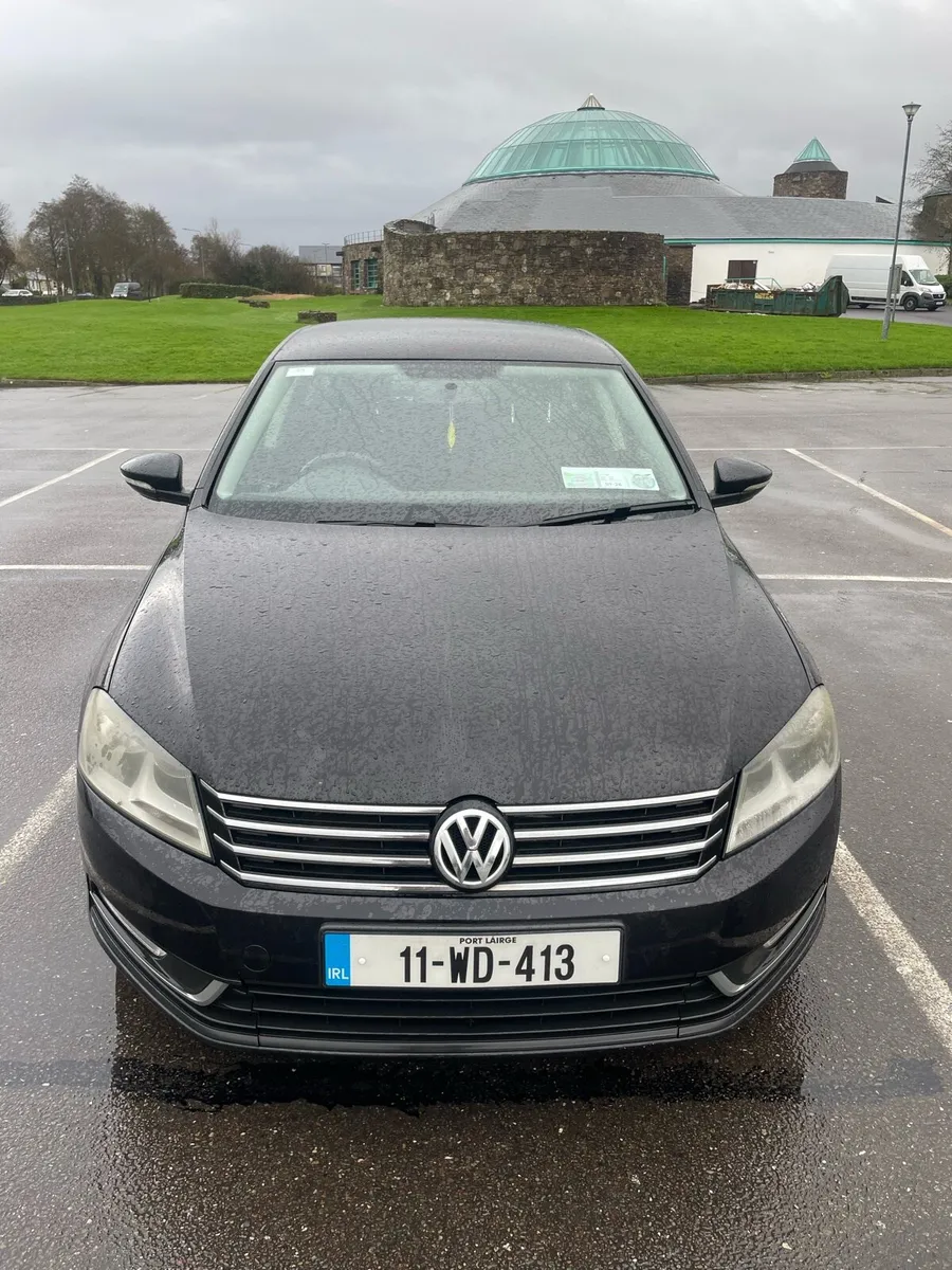 Volkswagen Passat 2011 - Image 1