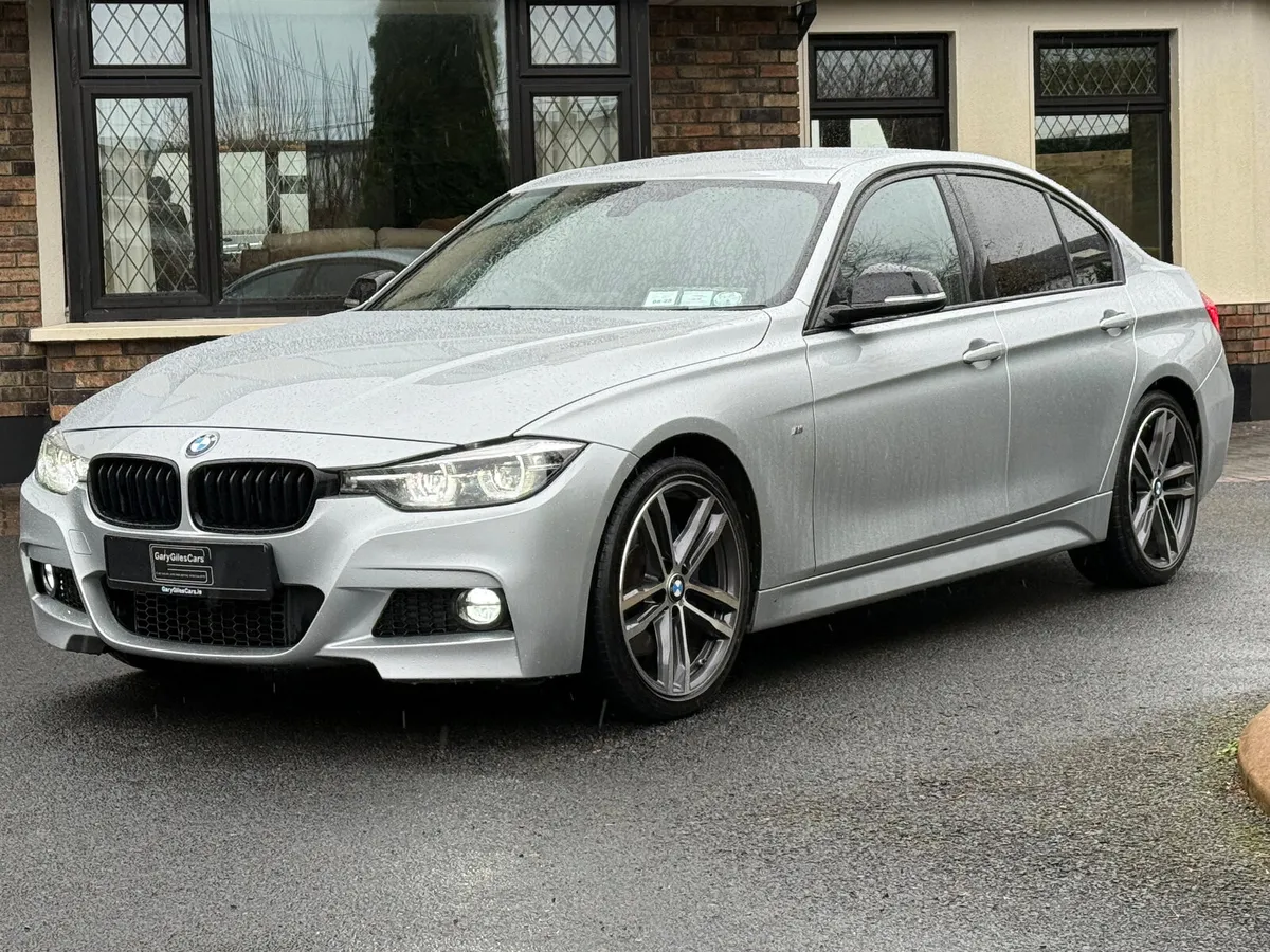 Immaculate BMW 320i M Sport Shadow Editon! - Image 3