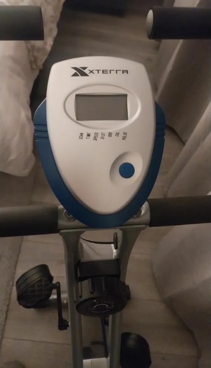 Exercise bike - Image 2