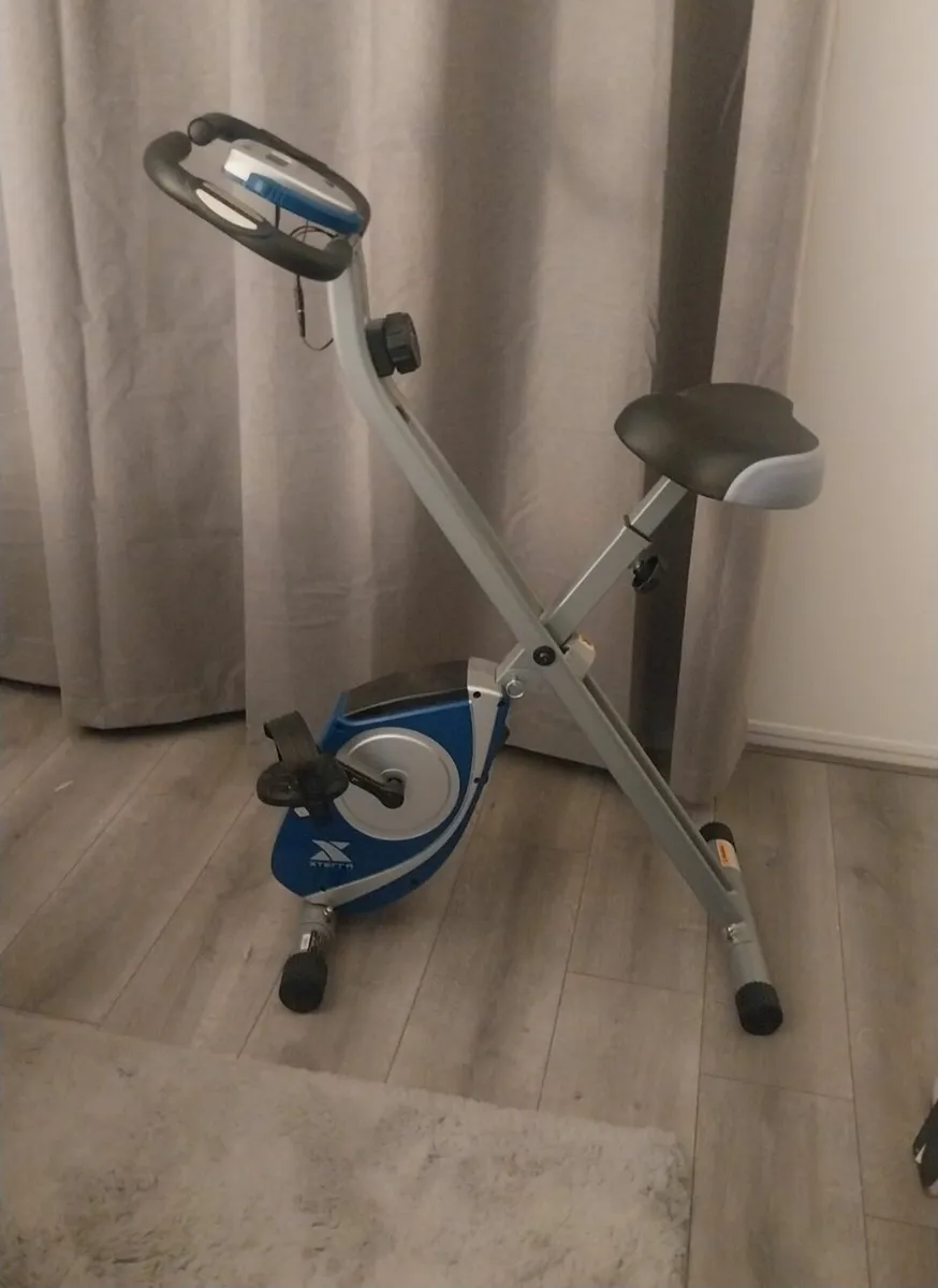 Exercise bike - Image 3