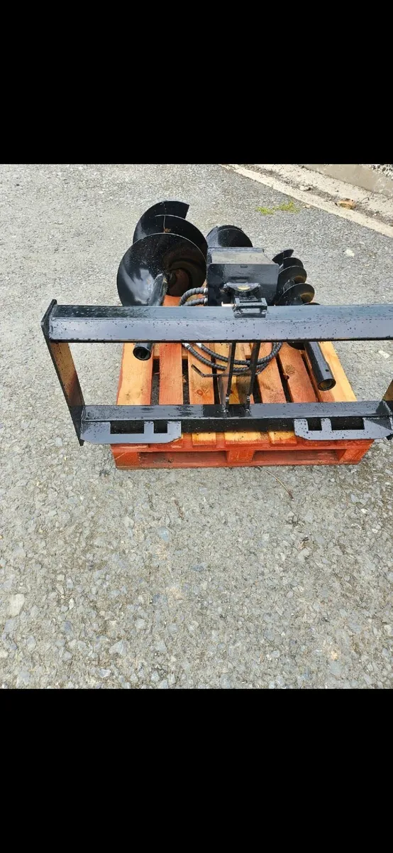 Auger for digger or loader (3 bits incl) - Image 3