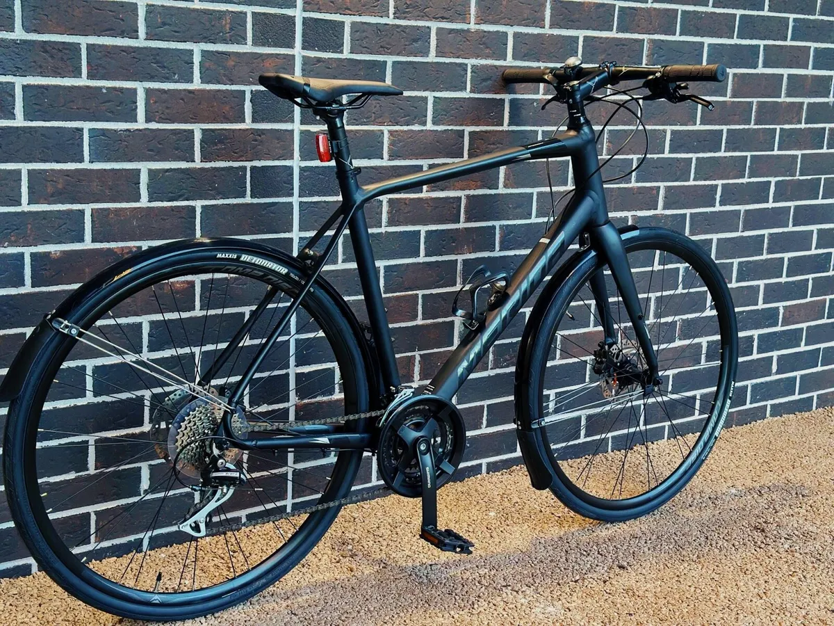 Merida Speeder Hybrid Bike - Image 3