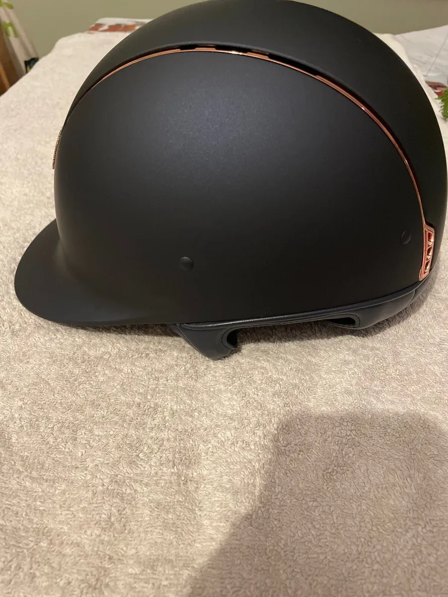 Samshield Shadowmatt Helmet Blue Navy/ Rose Gold - Image 4