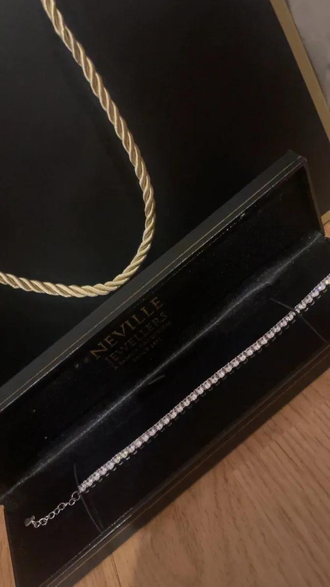 Tennis bracelet - Image 1