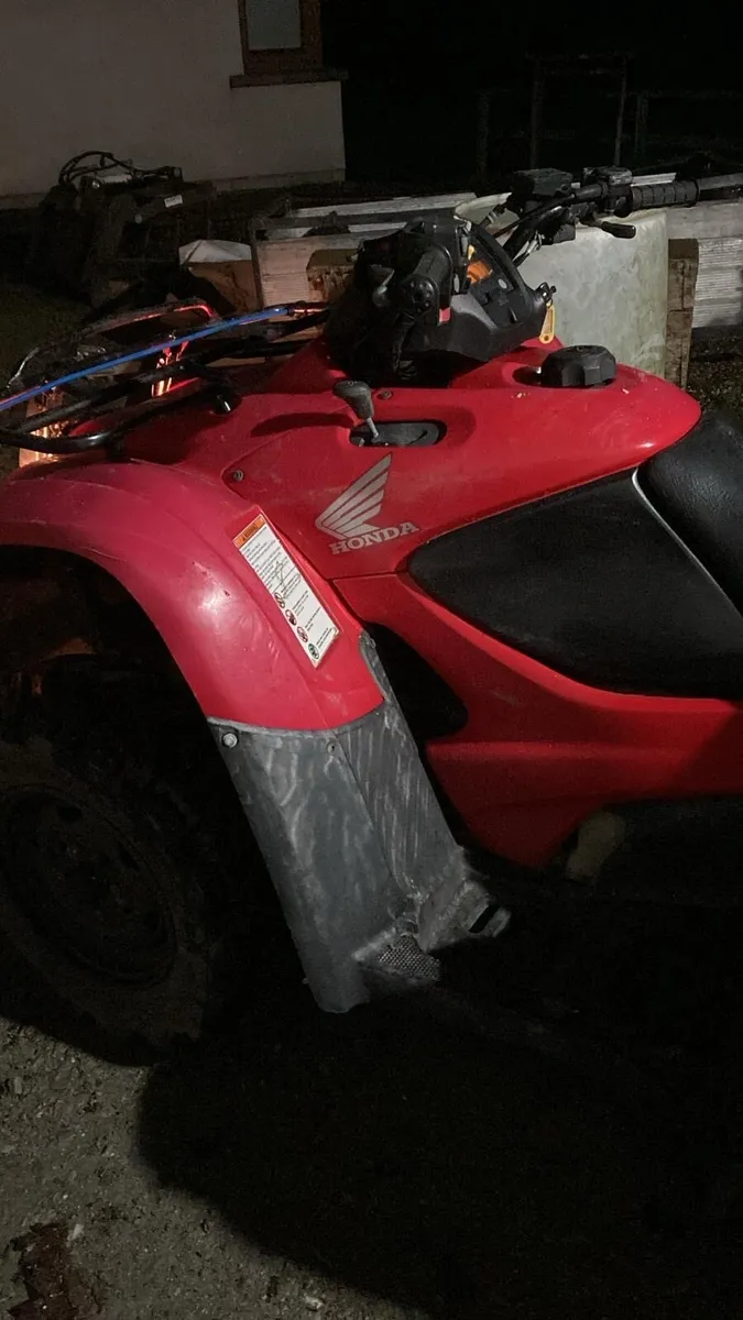 Quad Honda 2006 TRX420 - Image 3