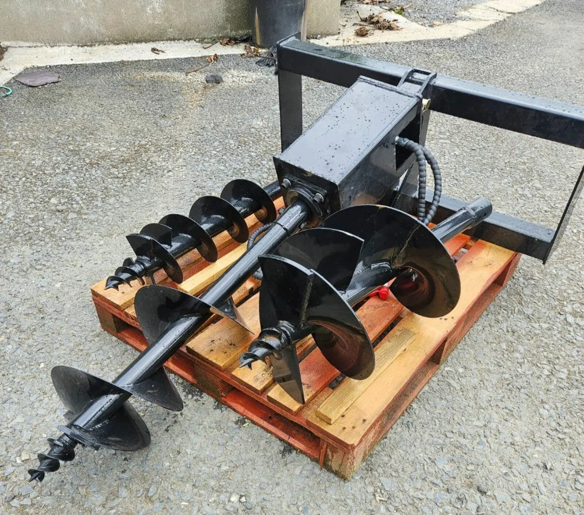 Auger for digger or loader (3 bits incl) - Image 1