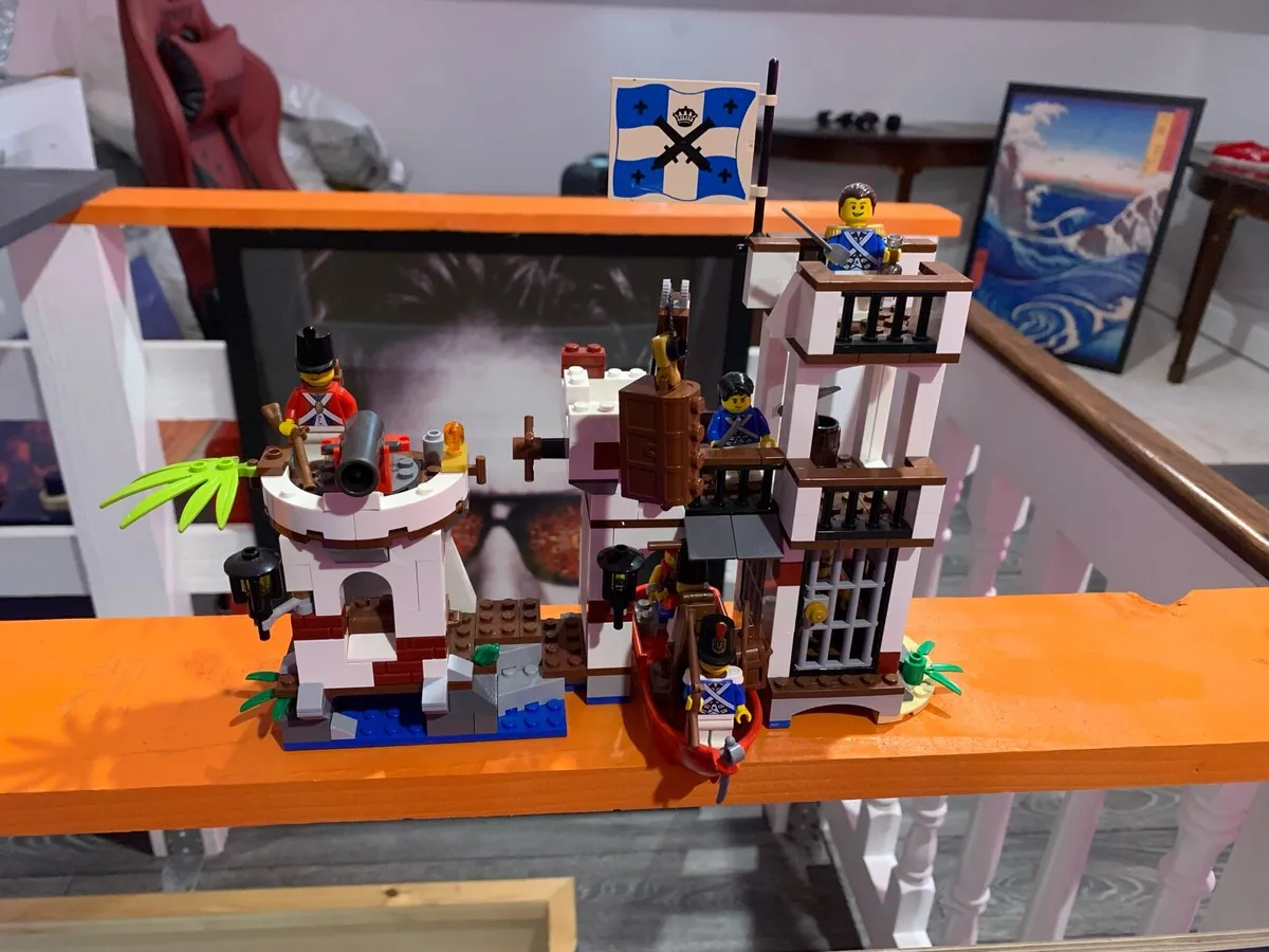 Lego Pirates 70410 and 70412