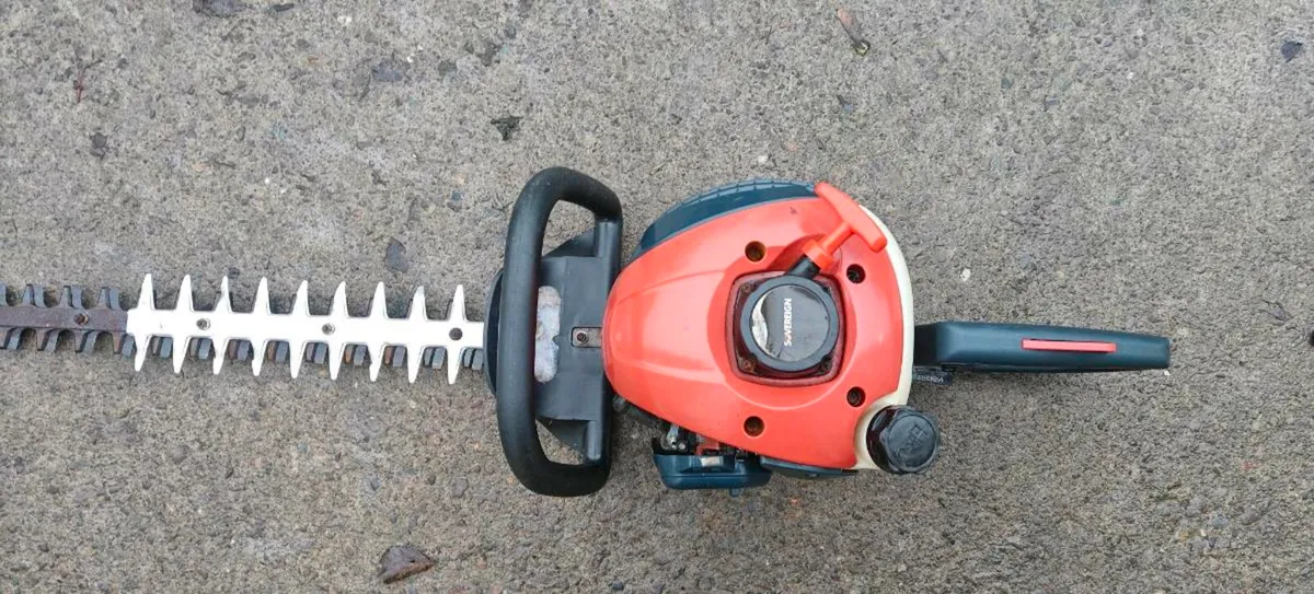 Hedge cutter - Image 2