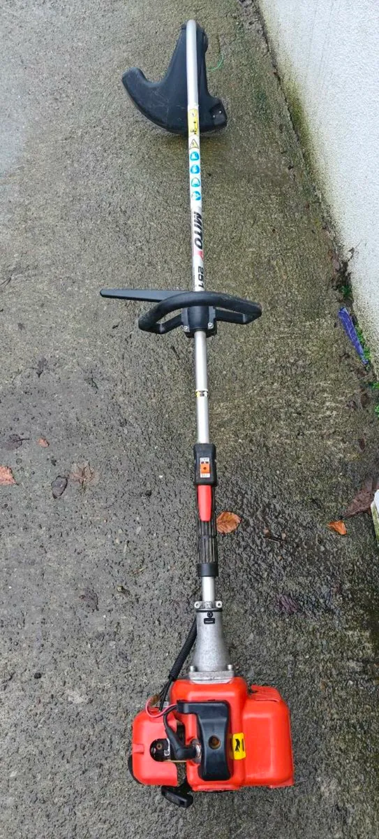 Hedge cutter - Image 3