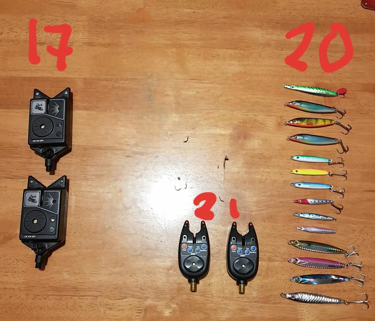 New floats , soft and hard fishing lures... - Image 4