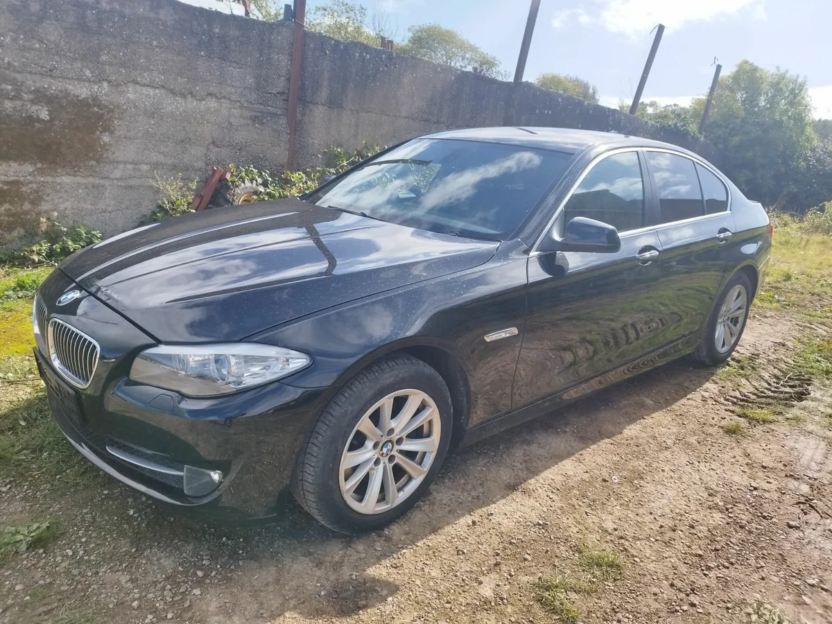 2010 BMW F10 530D for breaking. Good N57 engine. - Image 4