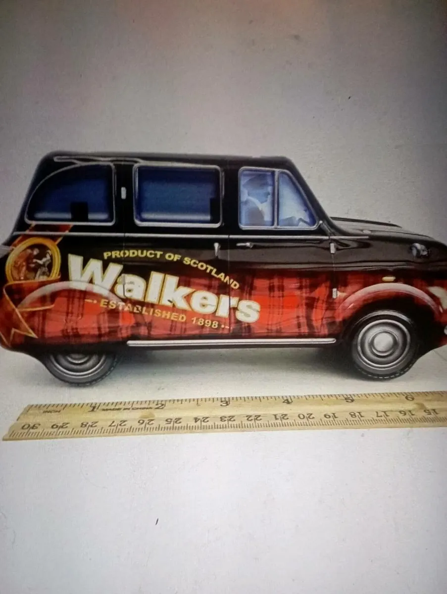 WAKLERS  SHORTHBREAD TIN  TAXI - Image 1