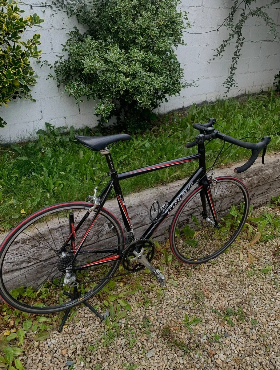 Trek Alpha 7.2 Road Bike - Image 2