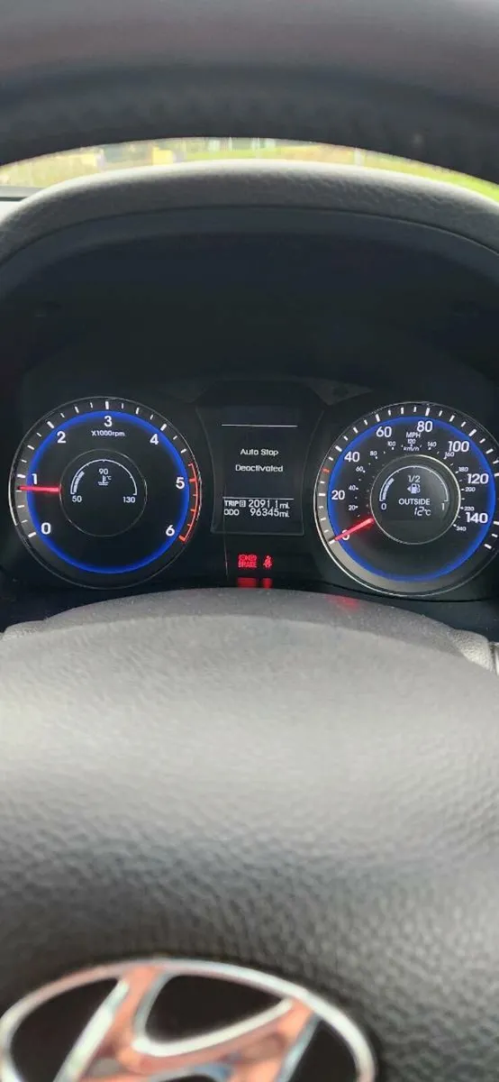 HYUNDAI i40 1.7 CRDI  – 2013 – Low Mileage - Image 3