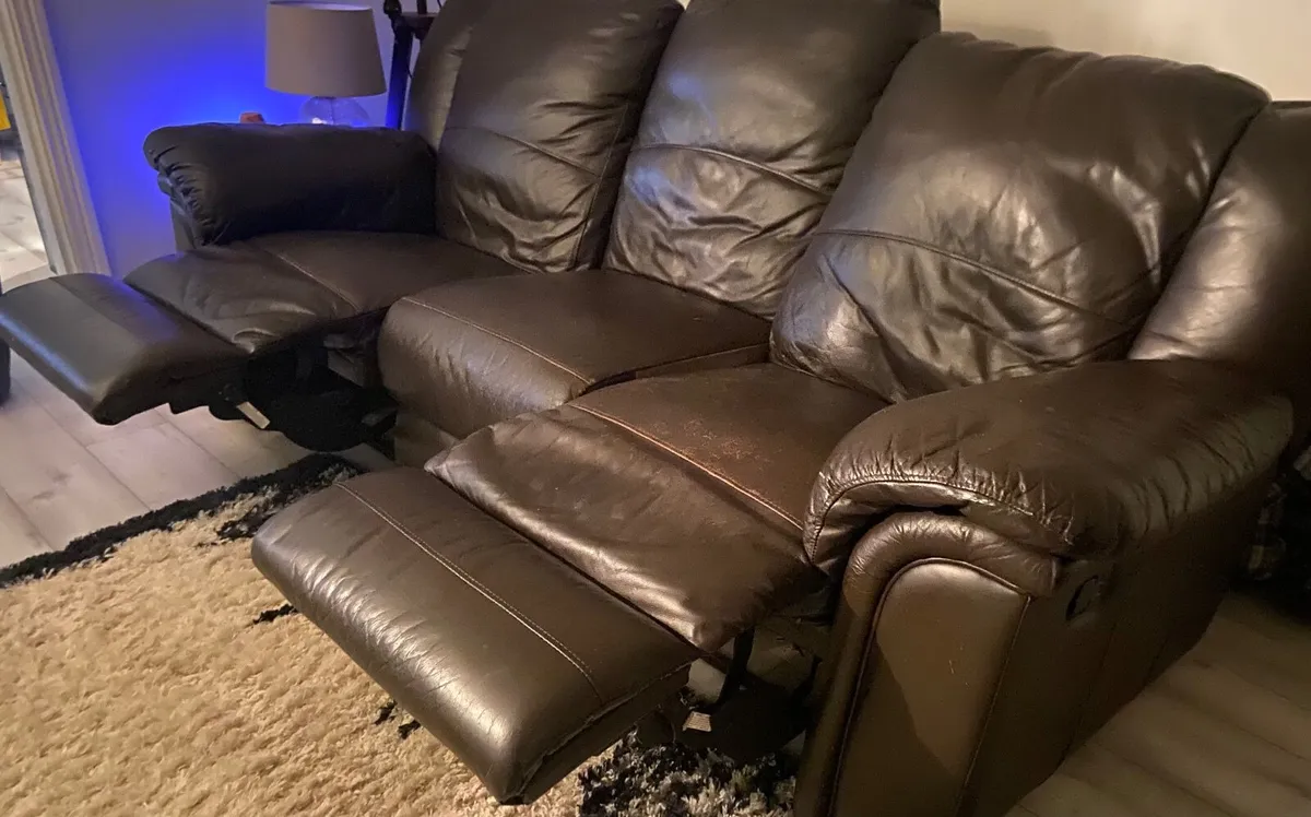 Three Seater Recliner - Image 2