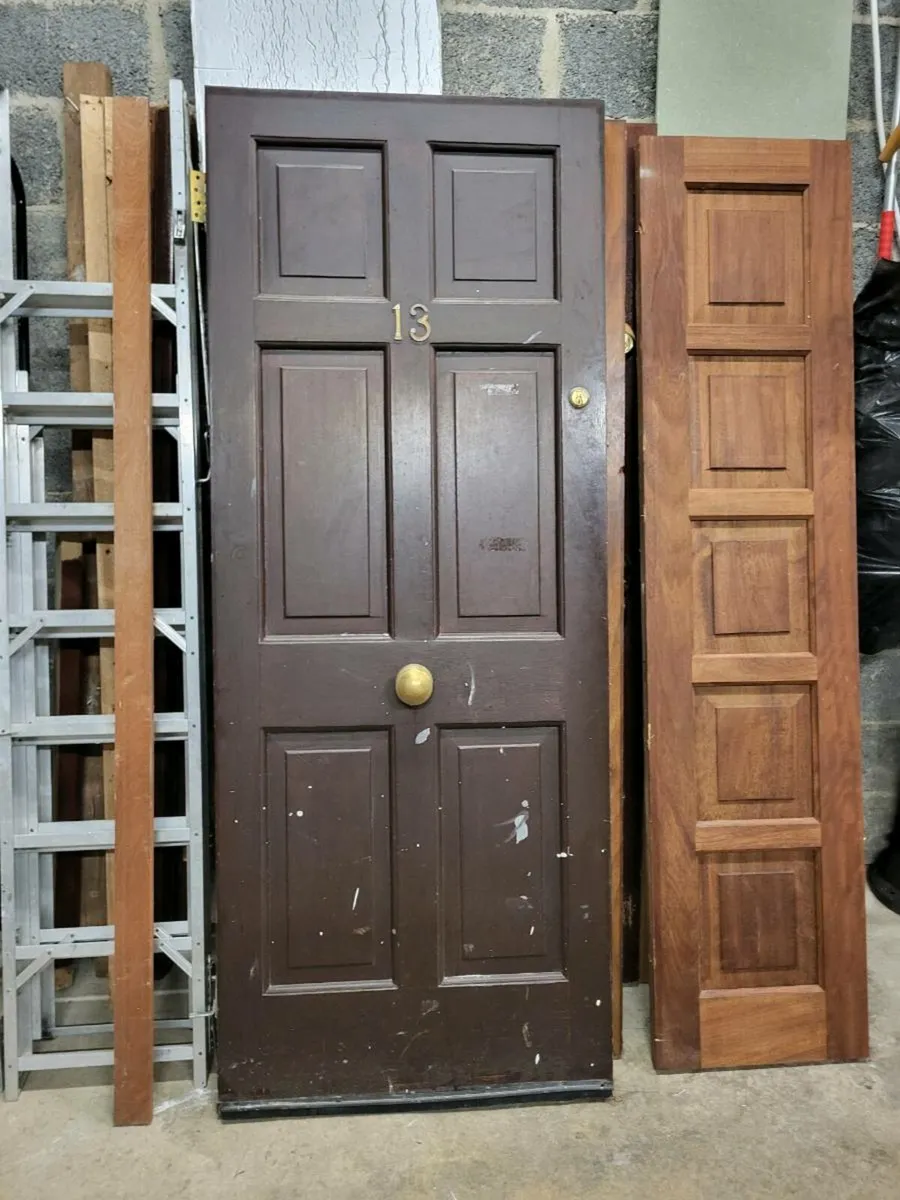 Front doors - Image 4