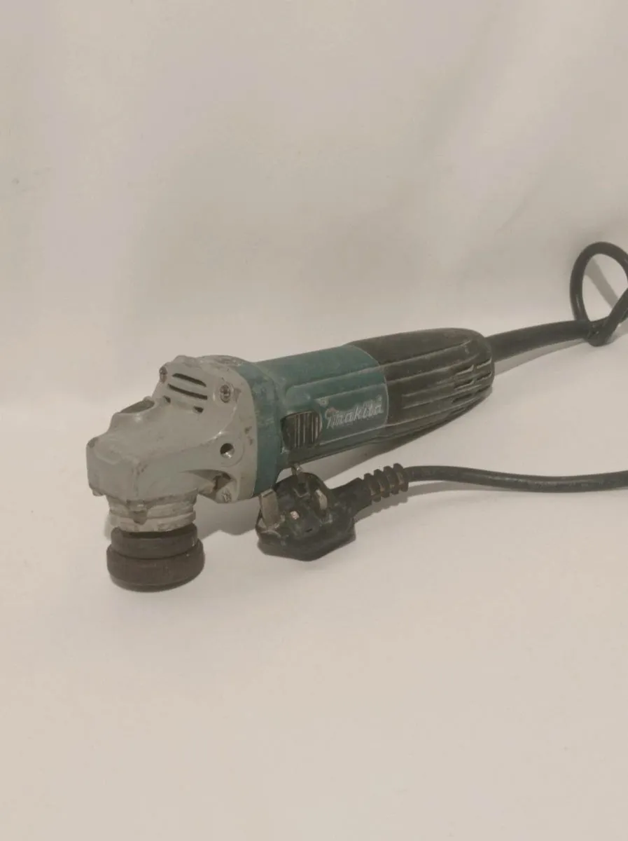 Makita Angle Grinder - Image 2