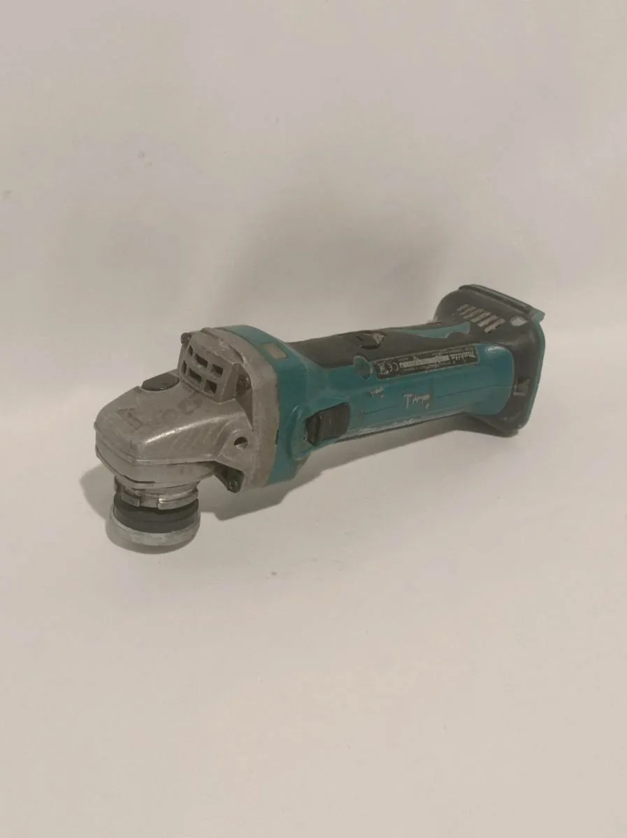 Makita Cordless Grinder - Image 2