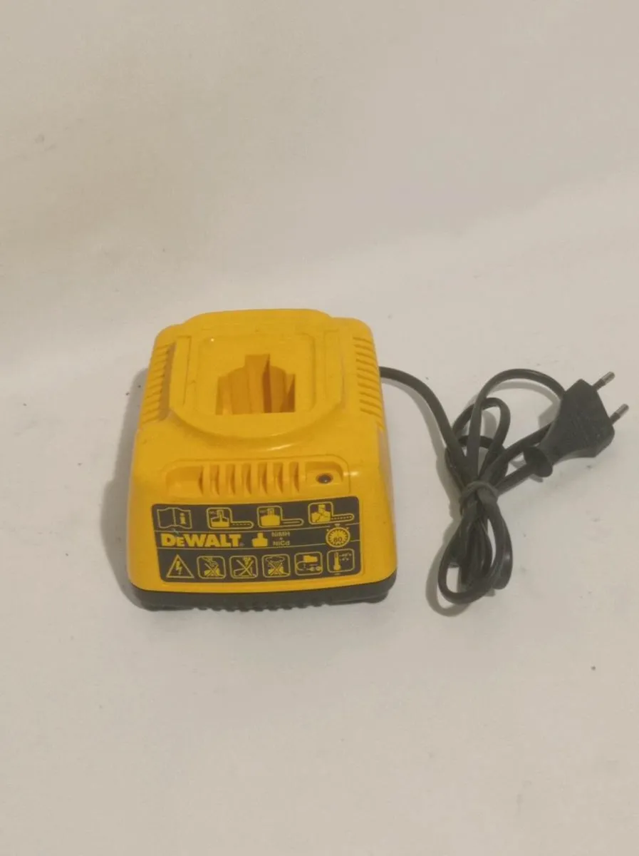 DeWalt Battery Charger - Image 1