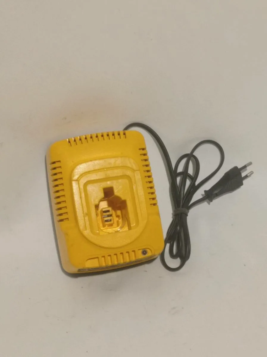 DeWalt Battery Charger - Image 2