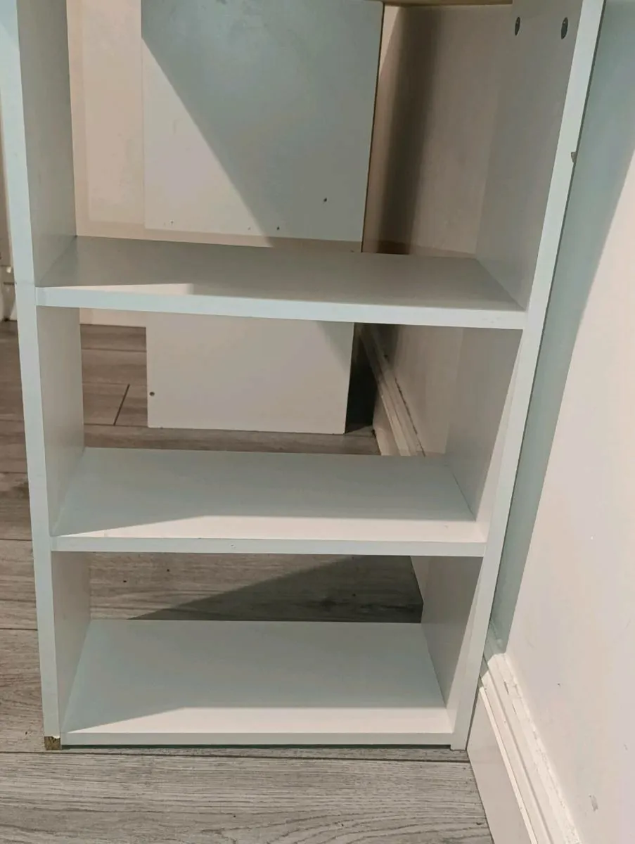 Desk with Chair - Image 3