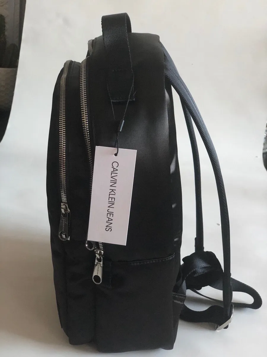 Calvin Klein bag pack satin black - Image 2