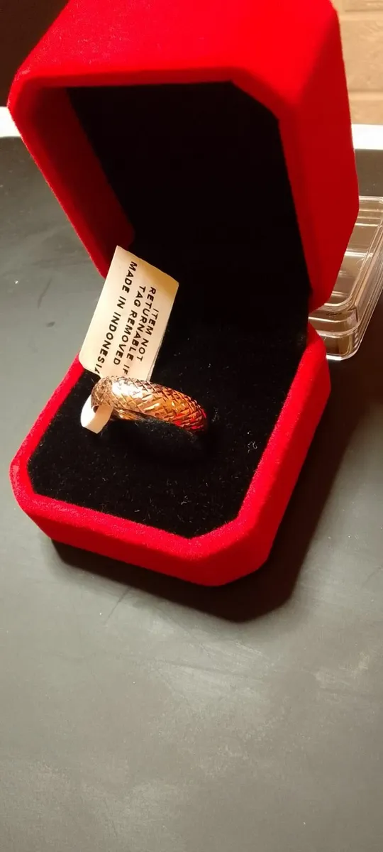 New Rose gold band ring size R and 1/2 - Image 2