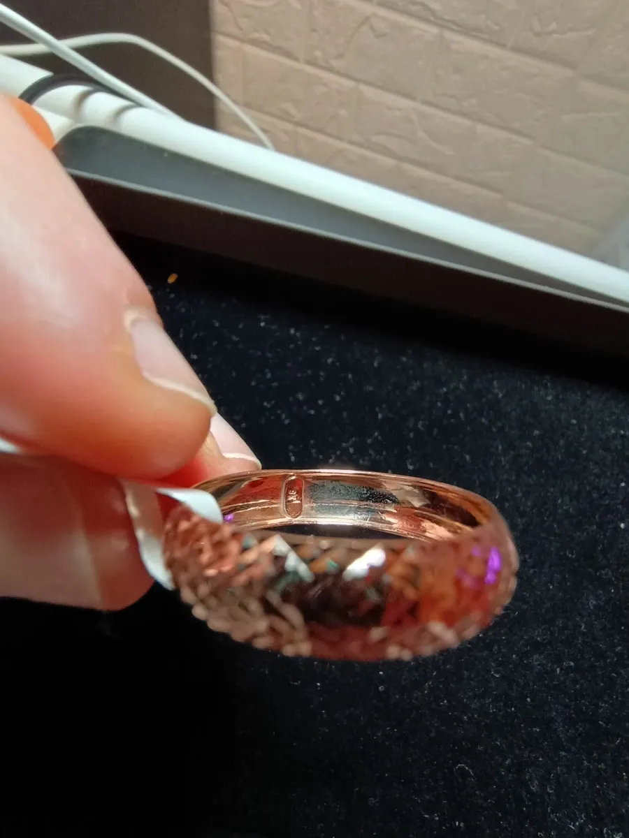 New Rose gold band ring size R and 1/2 - Image 4