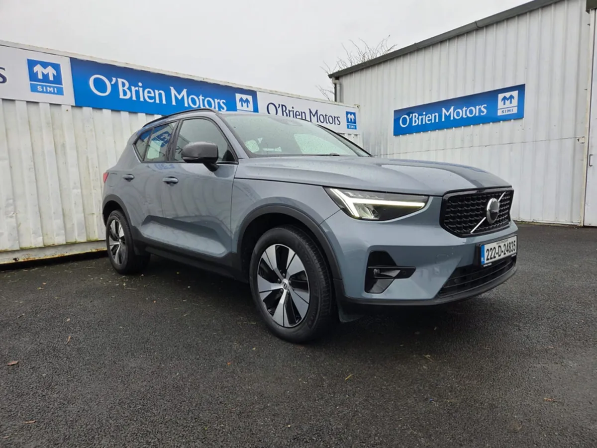 Volvo XC40 + T4 RECHARGE AUTO PLUS - Image 1