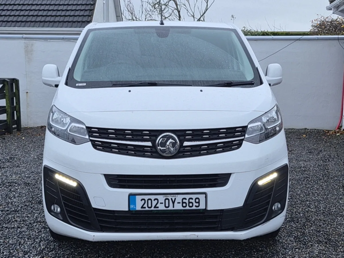 Vauxhall Vivaro Sportive 3100 L2H1 Van 2.0 Diesel. - Image 3