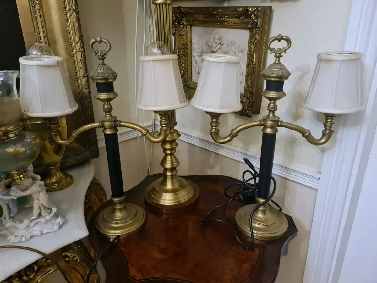 A pair of superb vintage lamps POSTAGE AVAILABLE - Image 1