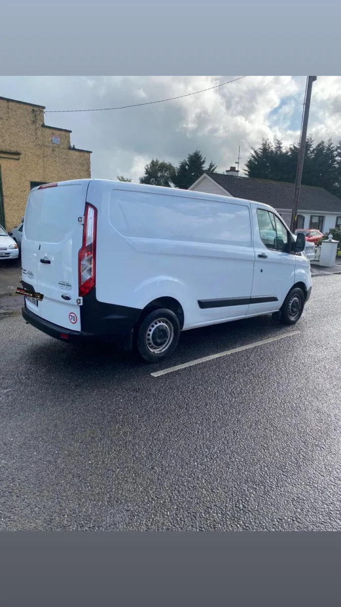 Ford Transit Custom 2023 - Image 4